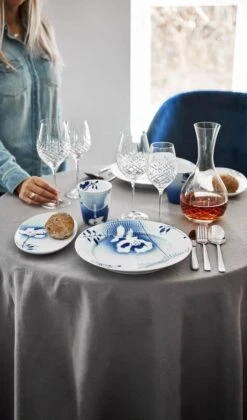 Lilje Bestiksæt - 16 Dele -Servicebutik 3990 da3cd84b 3b83 435d a9f3 ef93f274c1c5